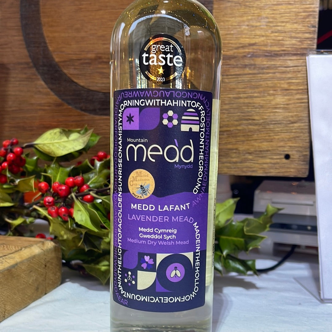 Medium Dry Traditional Mead: Medd Lafant (Lavender Mead) 500ml